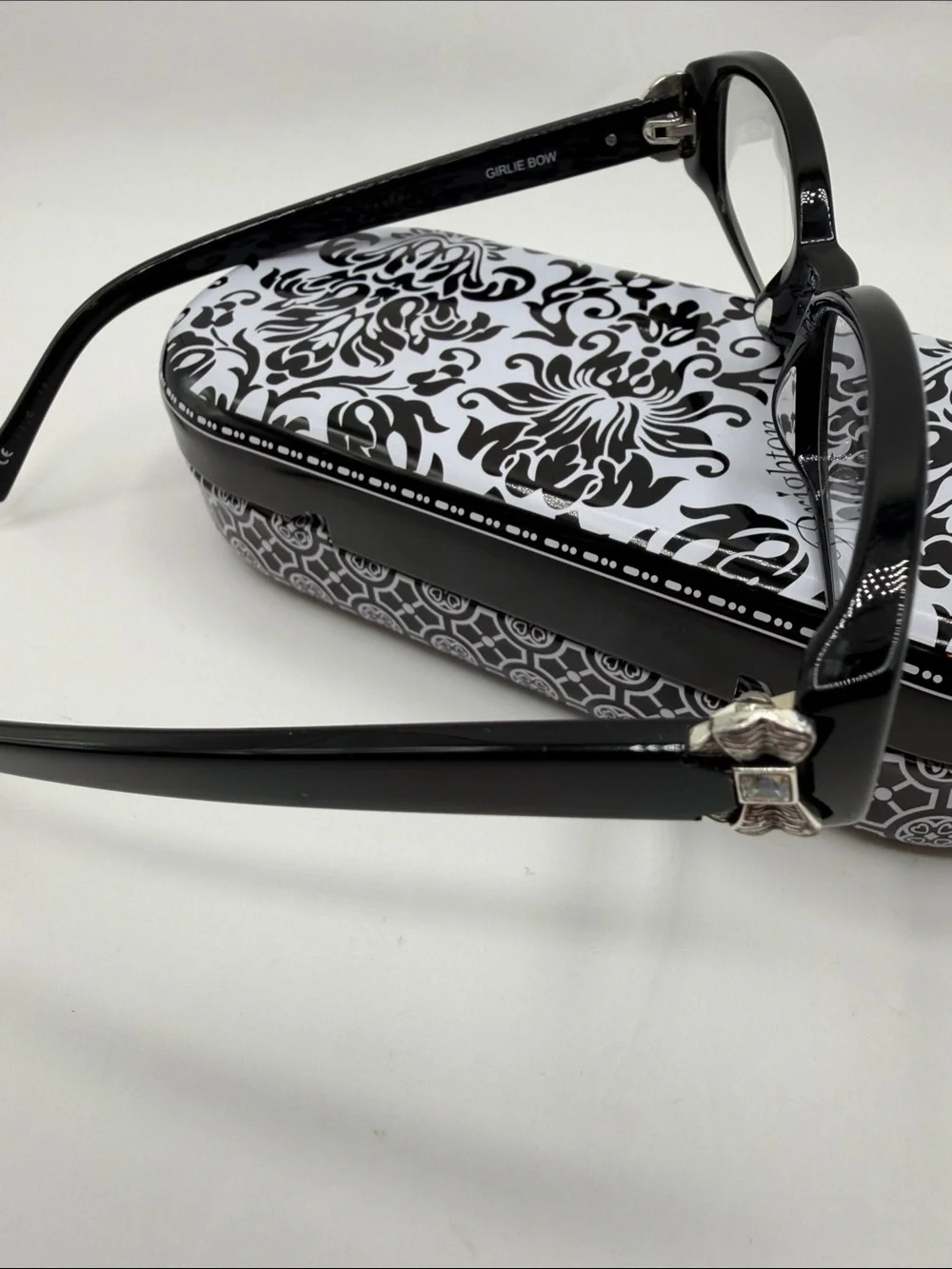 Brighton Girlie Bow Black Reading Glasses with Decorative Case 1.0